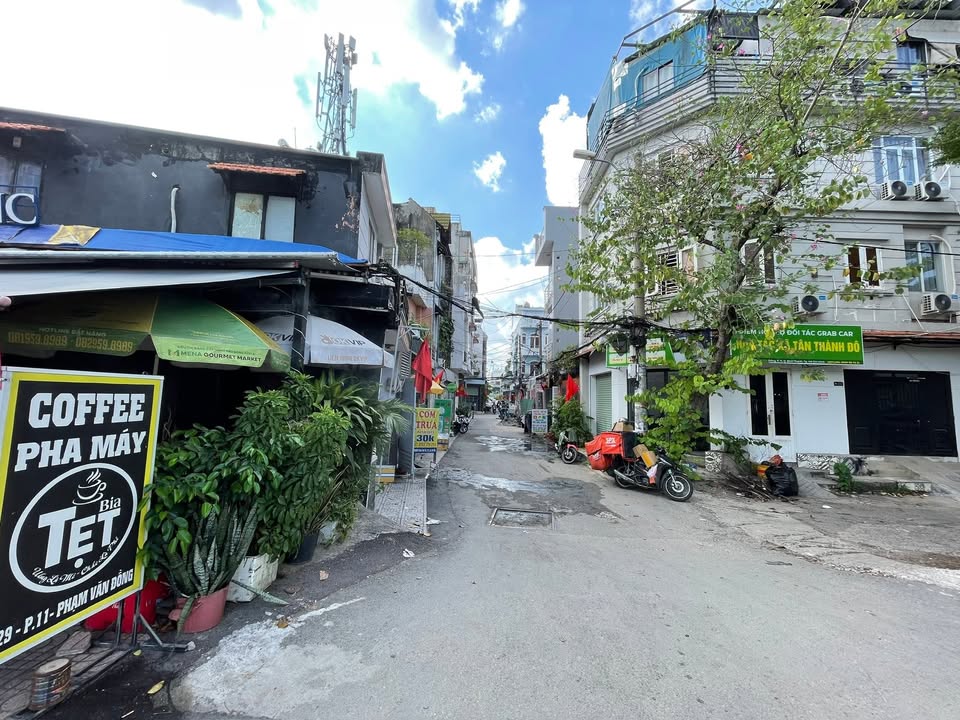 Nhà phố Phạm Văn Đồng Bình Thạnh 80m² giá 7 tỷ - Đầu tư sinh lời tuyệt vời!
