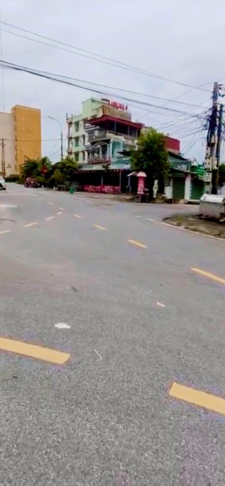 Đất nền mặt tiền 6m tại Uông Bí 90m² giá chỉ 1.3 tỷ - Cơ hội đầu tư hấp dẫn!