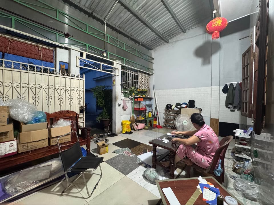 Nhà hẽm Võ Liêm Sơn, Phú Thủy, 117m² giá chỉ 1.5 tỷ - Sổ đỏ chính chủ!