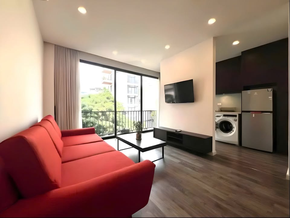 Căn hộ 1 phòng ngủ cho thuê tại Xuân Diệu, Tây Hồ 65m² giá 15 triệu - Đầy đủ nội thất, sẵn sàng vào ở!