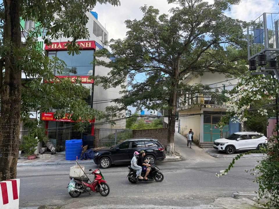 Đất nền mặt đường 1/4 Thị trấn Cát Bà 211m² giá 14 tỷ - Cơ hội đầu tư sinh lời!