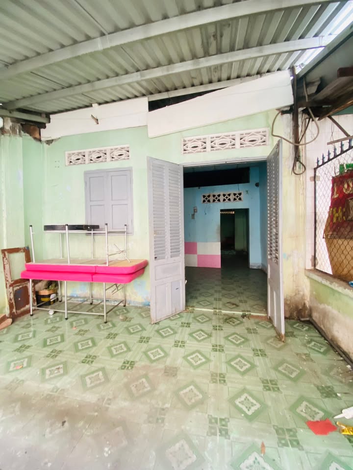 Nhà riêng Lái Thiêu 55m² giá 2 tỷ - Gần chợ đêm nhộn nhịp!