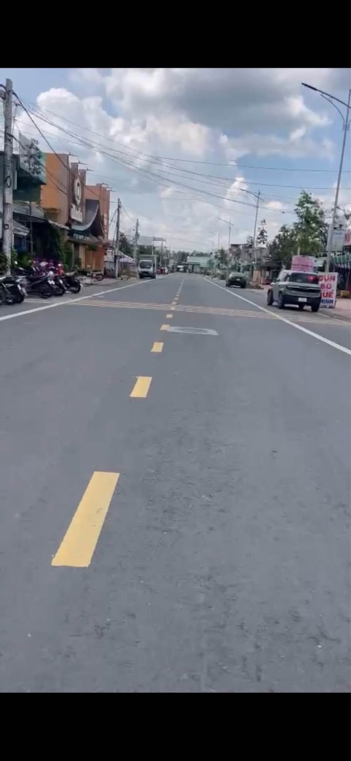 Nhà mặt tiền Ngô Hữu Hạnh, Phường 1, TP. Vị Thanh, 112m² giá 2.8 tỷ - Đầu tư kinh doanh sinh lời!