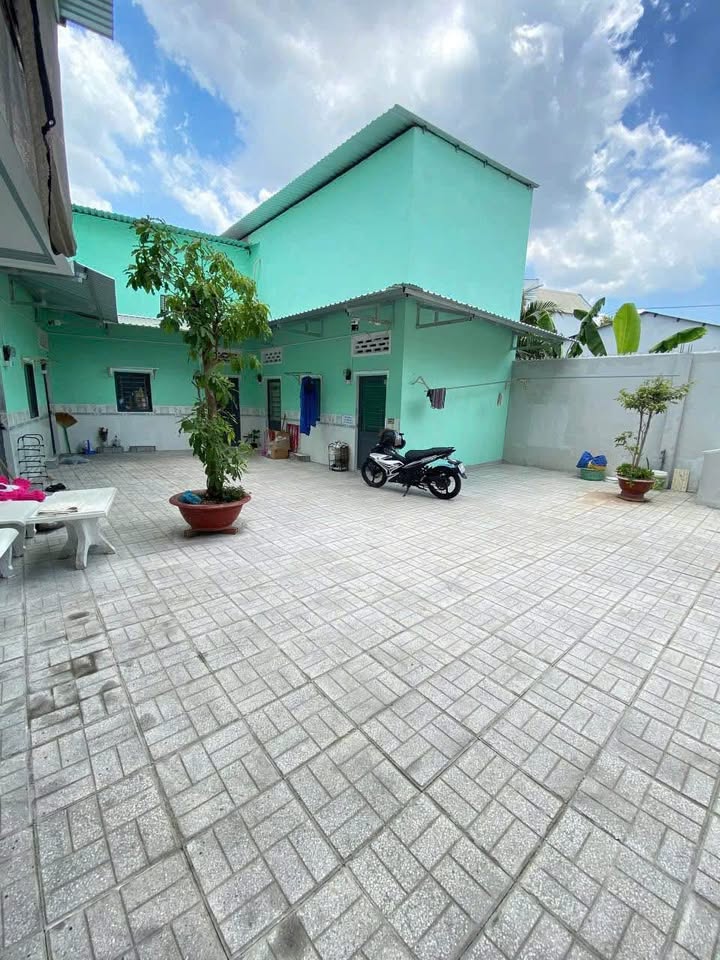 Phòng trọ cho thuê đường Nhật Tảo, Cái Răng 28m² giá chỉ 1.6 triệu - Sân vườn thoáng mát!