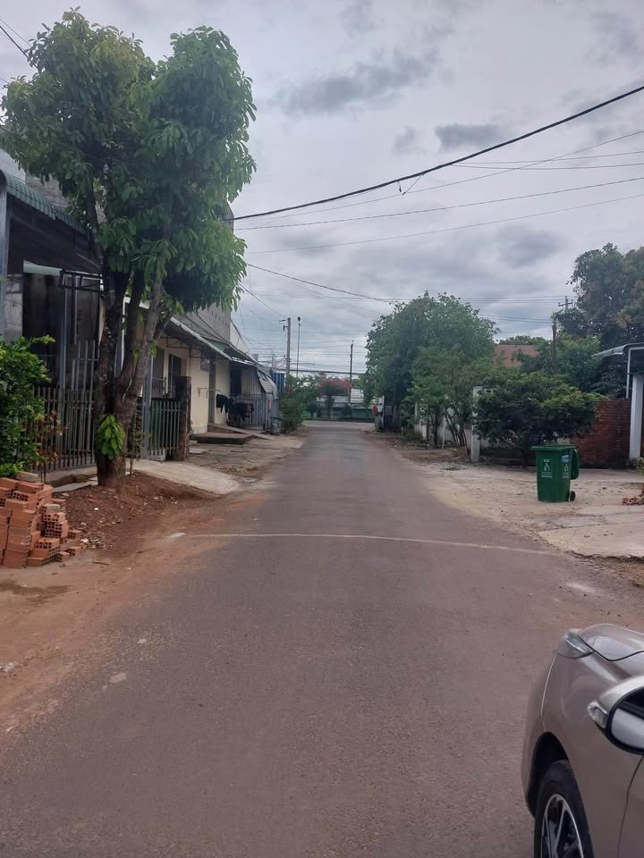 Dãy trọ Tiến Thành, Đồng Xoài 520m² giá 4 tỷ - Đầu tư sinh lời hấp dẫn!