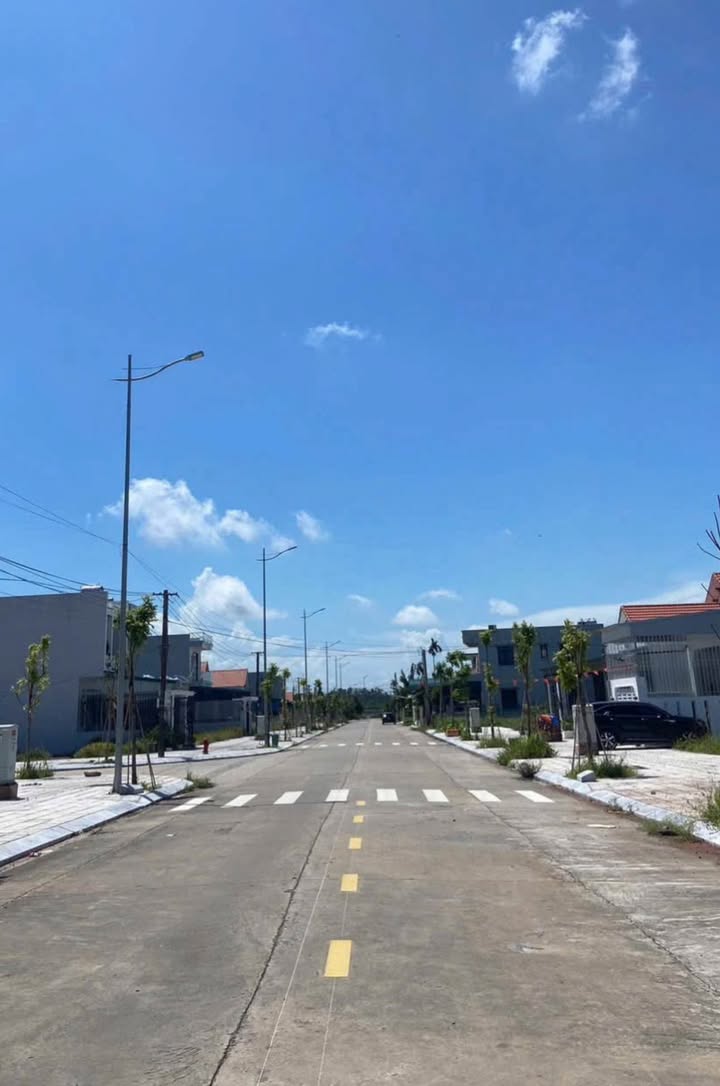 Đất tái định cư Hồng Kỳ 125m² giá 1.8 tỷ - Tiềm năng đầu tư vượt trội!