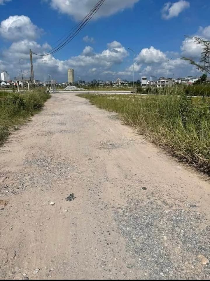 Nhà cấp 4 khu phố 4 Hải Hòa, Móng Cái 115m² giá 1.6 tỷ - Cơ hội đầu tư hấp dẫn!