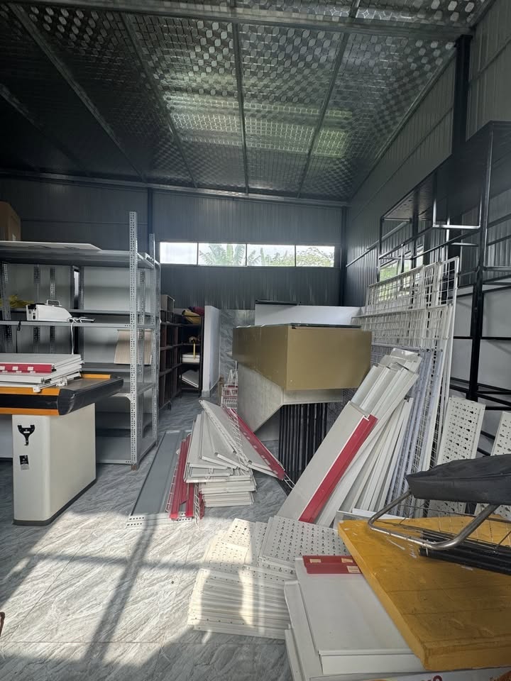 Đất 70.6m² mặt tiền Lê Văn Hiến, Ngũ Hành Sơn - Chỉ 5.95 tỷ, tặng nhà kho mới xây!