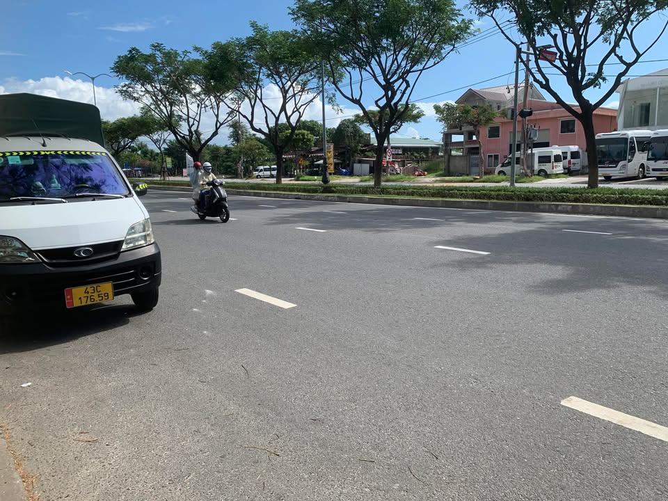 Mặt tiền Trần Đại Nghĩa, Đà Nẵng 120m² giá 8.5 tỷ - Đón đầu tiềm năng tăng giá!