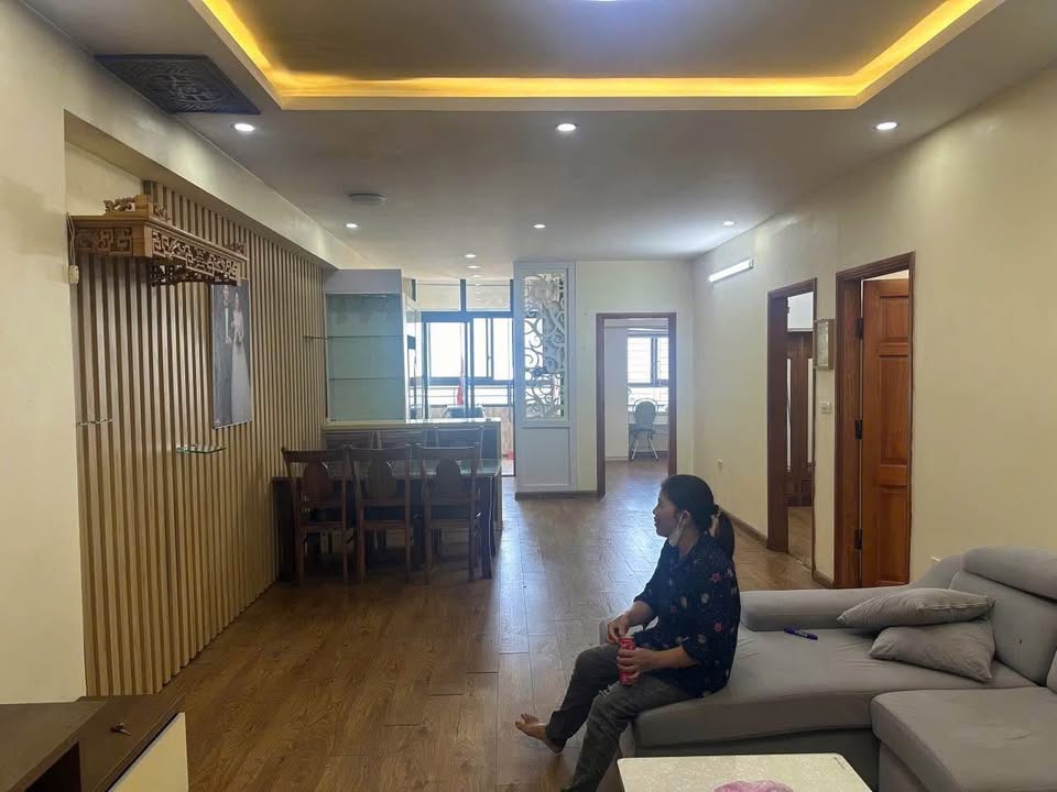 Chung cư 215 Lê Lợi Vinh 3PN giá 8.5 triệu - Nội thất đầy đủ, cho thuê ngay!