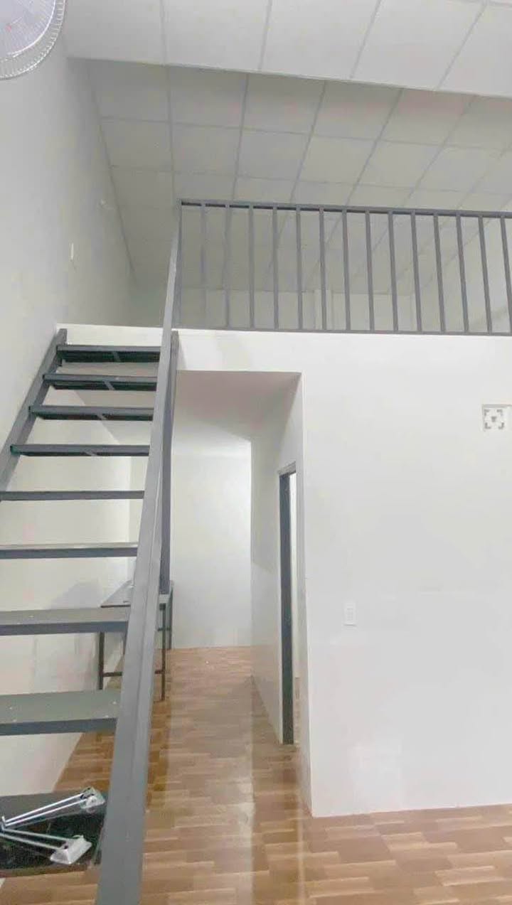 Căn nhà cho thuê Đỗ Xuân Hợp, Tân Lợi 1 phòng ngủ - Giá 3.5 triệu/tháng