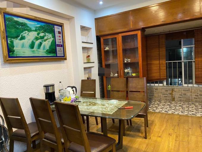 Căn hộ Licogi 13, Thanh Xuân 130m² giá 15 triệu - Phù hợp ở hoặc làm văn phòng!