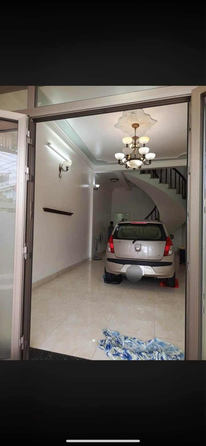 Cho thuê nhà mặt tiền Phú Lợi, Sóc Trăng 100m² - Phù hợp làm văn phòng hoặc spa!