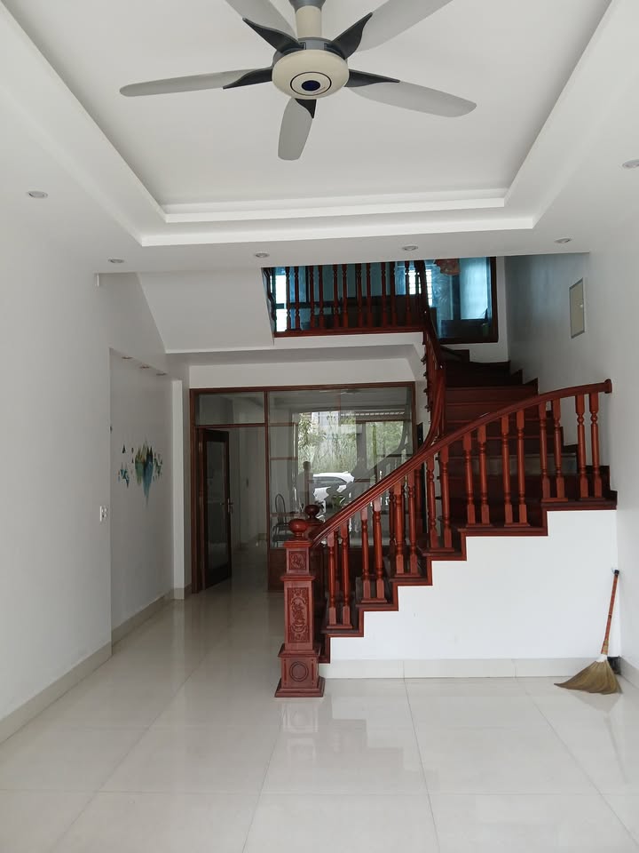 Nhà cho thuê khu đô thị Tân Phú Hưng 3PN giá 7 triệu - Nội thất đầy đủ, vào ở ngay!