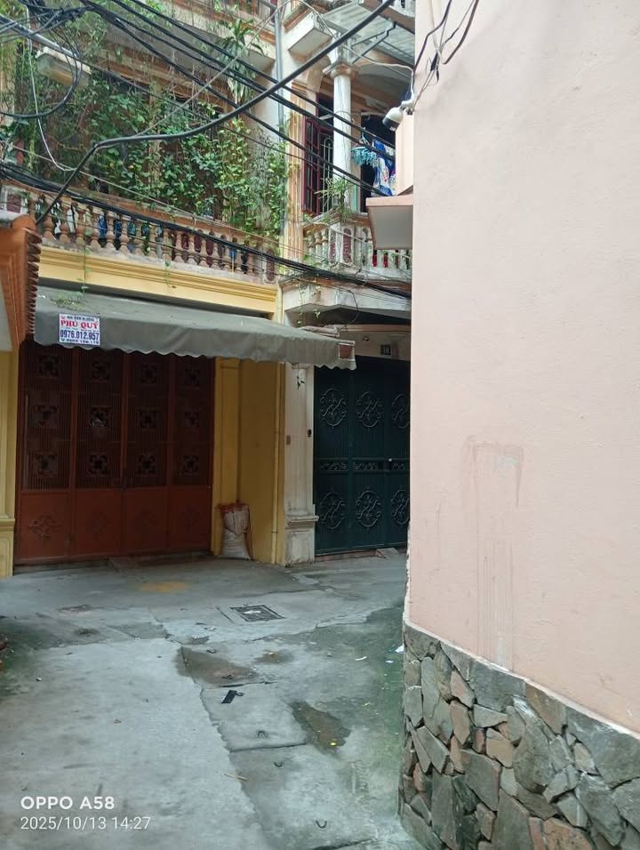 Nhà Bùi Xương Trạch 52m² giá 9 tỷ - Thiết kế thông minh, thoáng sáng!