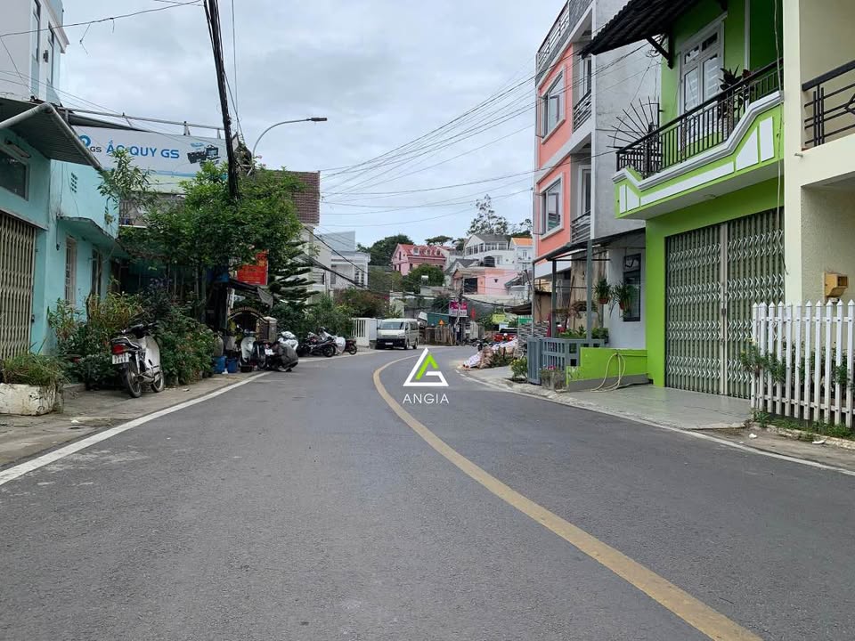 Đất mặt tiền đường Thi Sách, P6, Đà Lạt 175m² giá 16 tỷ - Cơ hội đầu tư hấp dẫn!
