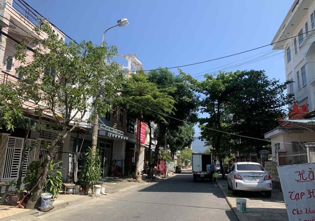 Đất mặt tiền Thế Lữ, Sơn Trà 142m² giá chỉ 10.5 tỷ - Cơ hội đầu tư tuyệt vời!