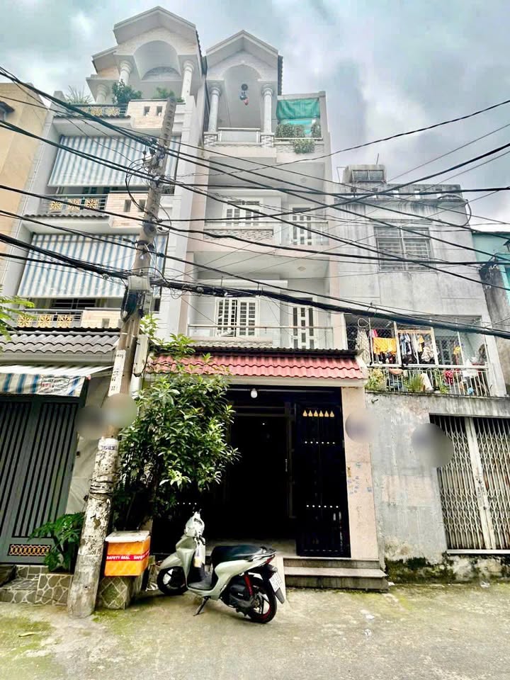 Nhà cho thuê đường Đình Nghi Xuân, Bình Tân 81m² - Nhà mới đẹp, 4 phòng ngủ