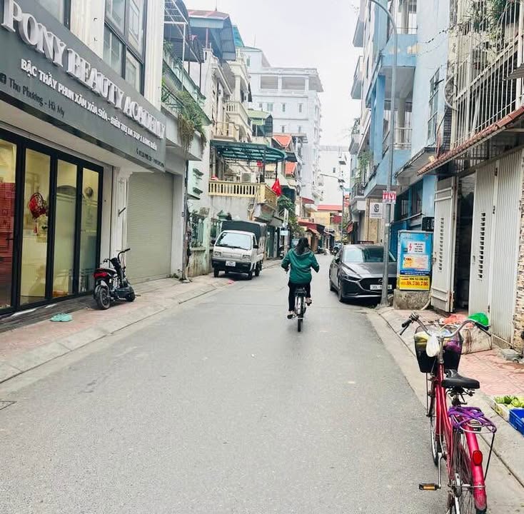 Nhà mặt phố Nguyễn Văn Cừ, Ngọc Lâm 91m² giá 23 tỷ - Cơ hội đầu tư sinh lời cao!