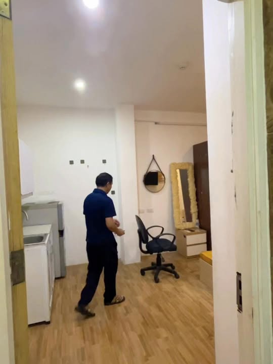 Căn studio cho thuê 25m² tại Đống Đa giá 4.2 triệu - Nội thất đầy đủ, vào ở ngay!