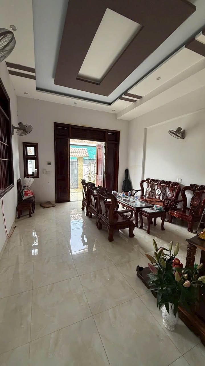 Nhà mái Thái đường Mai Hắc Đế - Buôn Ma Thuột 280m² giá 7.5 tỷ - Không thể bỏ lỡ!