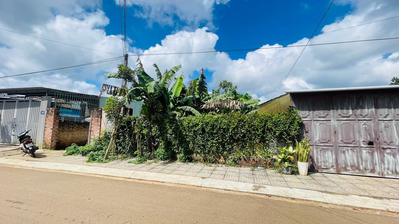 Lô đất mặt tiền đường Bế Văn Đàn, Pleiku 168m² giá 2.09 tỷ - Cơ hội đầu tư tuyệt vời!