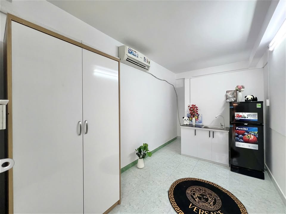 Phòng cho thuê Cách Mạng Tháng 8, Quận 10 - Nội thất hiện đại chỉ 4 triệu!