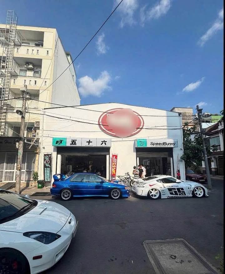 Nhà Góc 2 Mặt Tiền Hẻm Xe Hơi Đường Văn Cao, Tân Phú 200m² - Đầu Tư Sinh Lời Ngay!