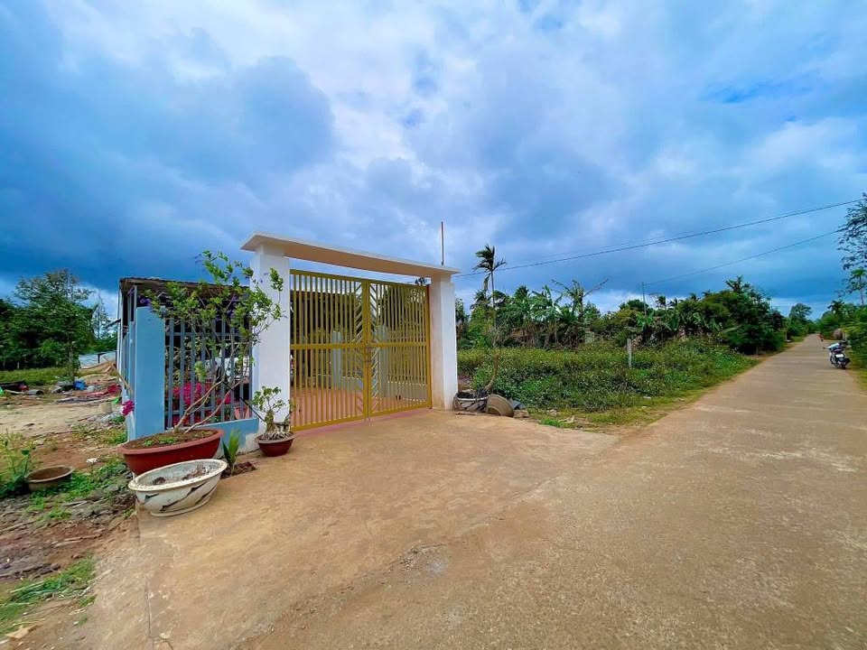 Đất thổ cư Cuôr Đăng, Cư M'gar, Đắk Lắk 255m² - Giá chỉ 490 triệu, sổ đỏ chính chủ!