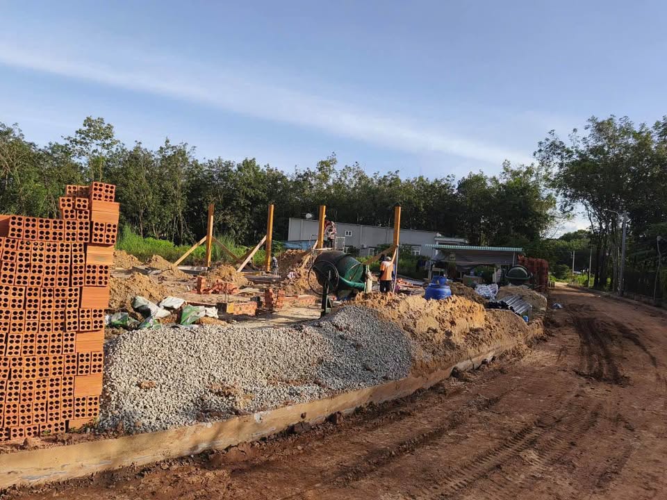 Đất nền Hòa Lợi Bến Cát 198.4m² giá 1 tỷ - Lô góc xây nhà ở tuyệt đẹp!