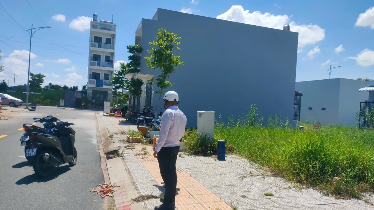 Đất nền đường số 14, An Bình, Cần Thơ 63m² giá 2 tỷ - Nền đẹp không góc khuất!