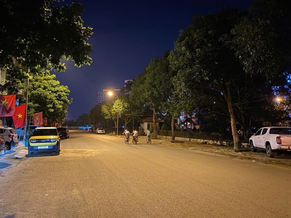 Bán đất đẹp Đông Vệ, Thanh Hóa 63m² giá 4 tỷ - Vị trí vàng đối diện Công viên Bố Vệ!