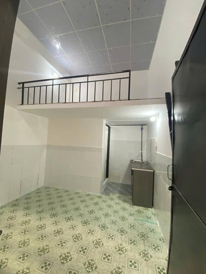 Phòng trọ Bình Chiểu 20m² giá 2.4 triệu - Gần cầu vượt Sóng Thần