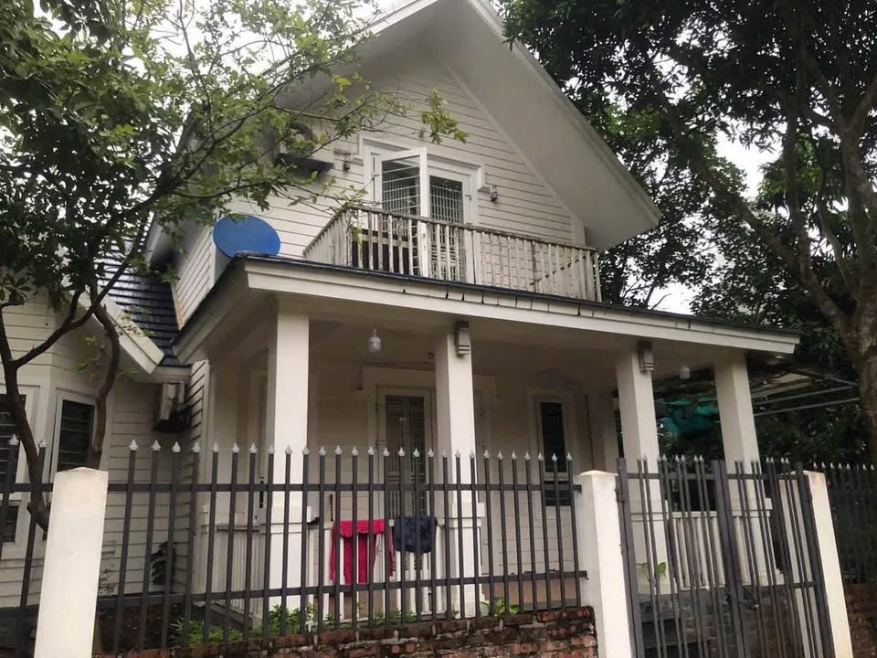 Biệt thự nghỉ dưỡng tại Yên Bài - Ba Vì 865m² giá 6 tỷ - Không gian sống lý tưởng!