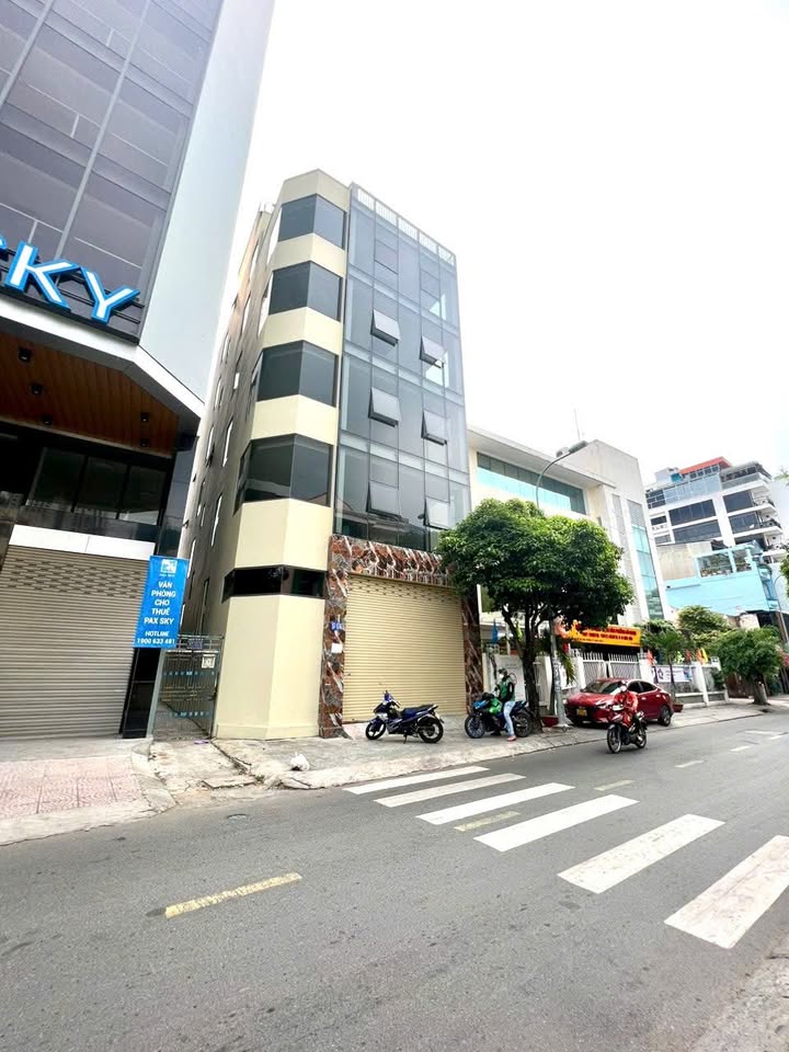 Cho thuê Tòa nhà văn phòng 880m² tại Quận 3 - Đầu tư sinh lời ngay!