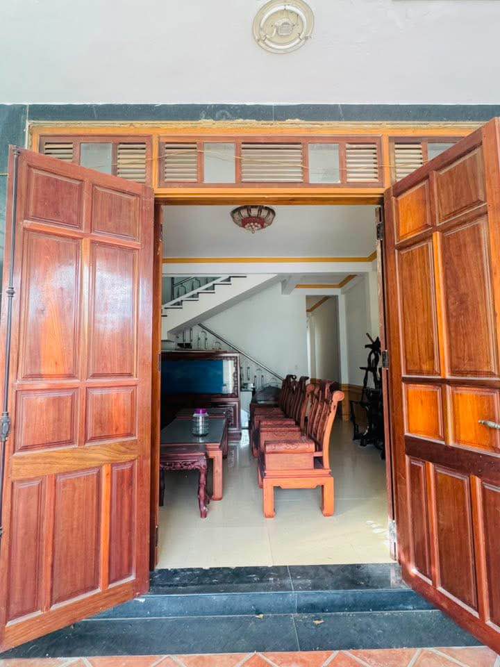 Nhà 1 mê Đinh Núp, Trường Chinh, 145m² giá 2.1 tỷ - Cơ hội tốt cho gia đình!