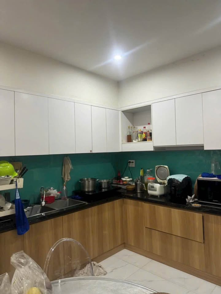 Nhà 2 tầng đường Đô Đốc Tuyết, Hòa Xuân, 96m² giá 5.6 tỷ - Đối diện công viên lớn!