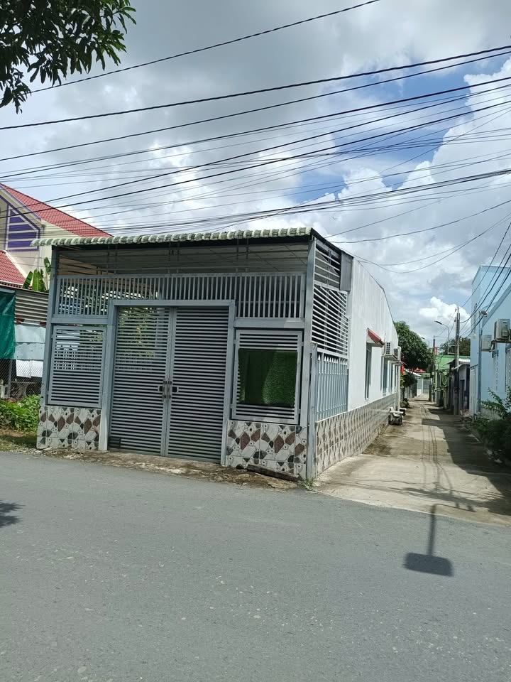 Nhà mặt tiền đường Huyện 95, Mỹ Tho 103.5m² giá 1.78 tỷ - Cơ hội đầu tư hấp dẫn!