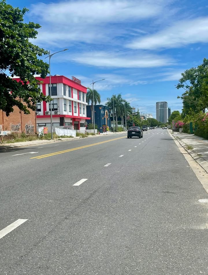 Đất Bạch Đằng, Hải Châu, Đà Nẵng 539m² giá 50 tỷ - Đầu tư sinh lời tuyệt vời!