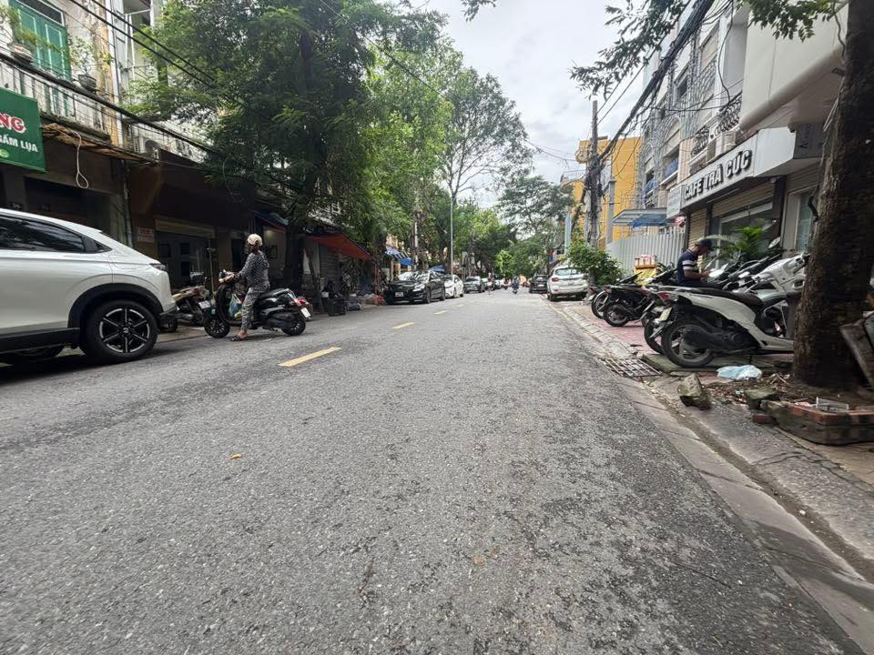 Nhà mặt đường Phan Bội Châu, Hải Phòng 74m² giá 17 tỷ - Vị trí đắc địa cho thuê ổn định!