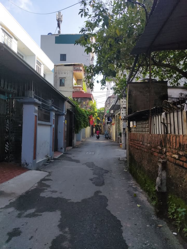 Nhà riêng Phương Canh 38m² - 5PN - Ô tô đỗ cửa - Giá thỏa thuận