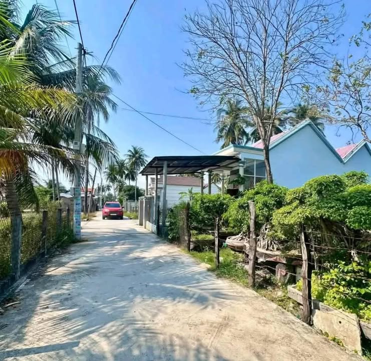 Đất thổ cư Vạn Hưng 304.2m² giá chỉ 2.43 tỷ - Tiềm năng phát triển lớn!