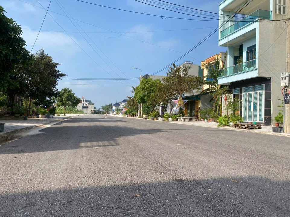 Lô đất đẹp Quảng Thịnh 116m² giá 1.9 tỷ - Chính chủ cần bán gấp!