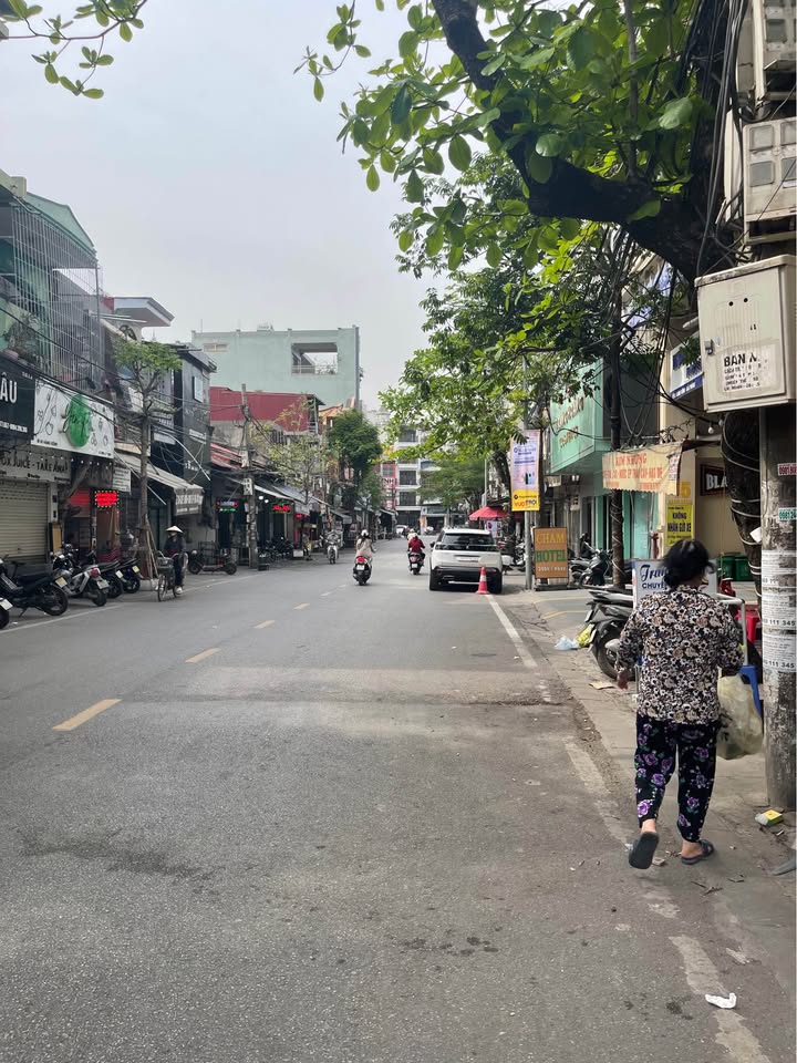 Nhà mặt tiền Hàng Kênh, 55m² giá 8 triệu - Kinh doanh sầm uất