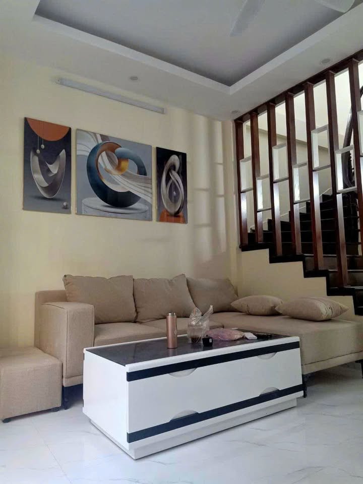 Nhà 5 tầng Khương Đình, Thanh Xuân 40m² giá 6 tỷ - Cơ hội hiếm có!