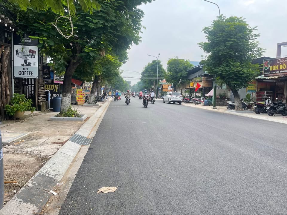 Nhà riêng Dĩ An 160m² giá 6 tỷ 050 triệu - Đầu tư sinh lợi ngay!