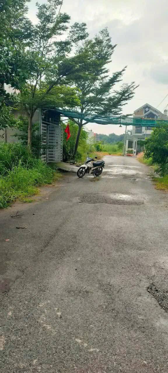 Nhà cấp 4 An Viễn Trảng Bom 100m² giá chỉ 1.2 tỷ - Cơ hội sở hữu ngay!