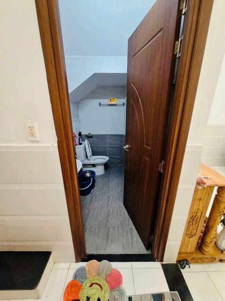 Cho thuê FrontHouse 80m² mặt tiền Phan Chu Trinh - Giá chỉ 8 triệu/tháng!