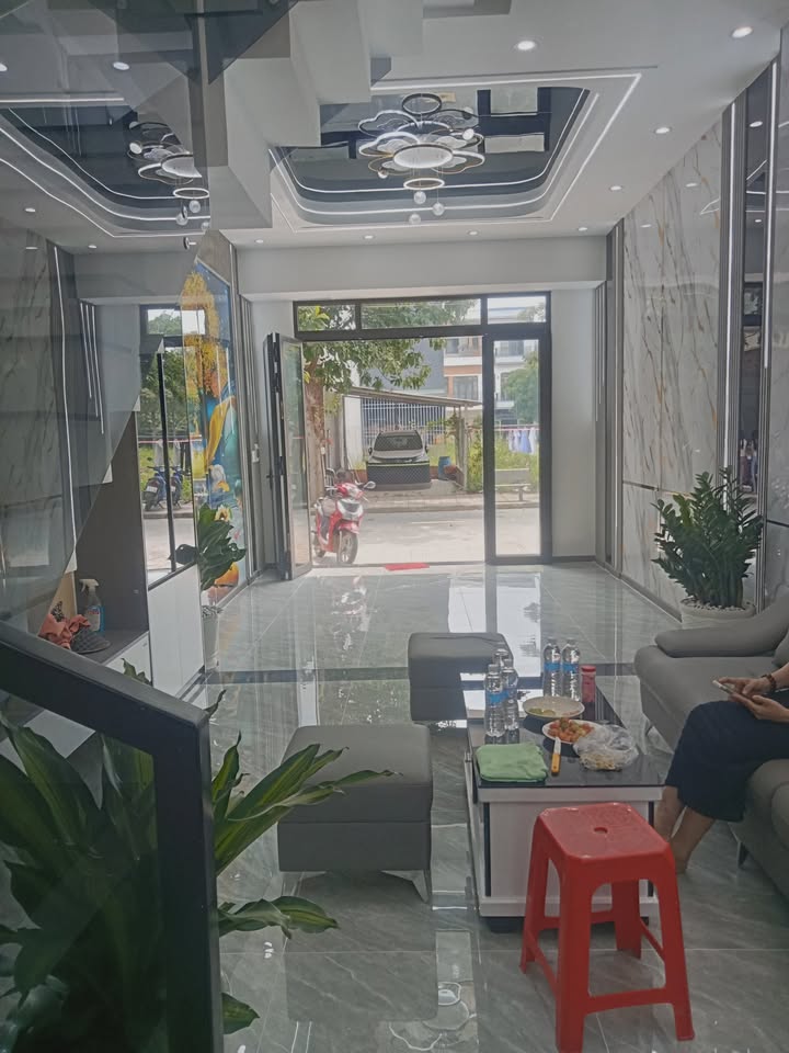 Nhà 1 trệt 2 lầu Trung tâm An Phú, Thuận An, Bình Dương 67m² - Dọn vào ở ngay!