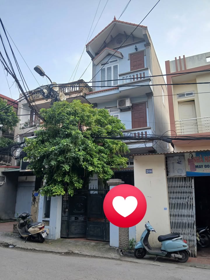 Nhà mặt tiền trục chính Hồ Ngọc Lân, Bắc Ninh 129m² giá 9 tỷ - Kinh doanh sầm uất!